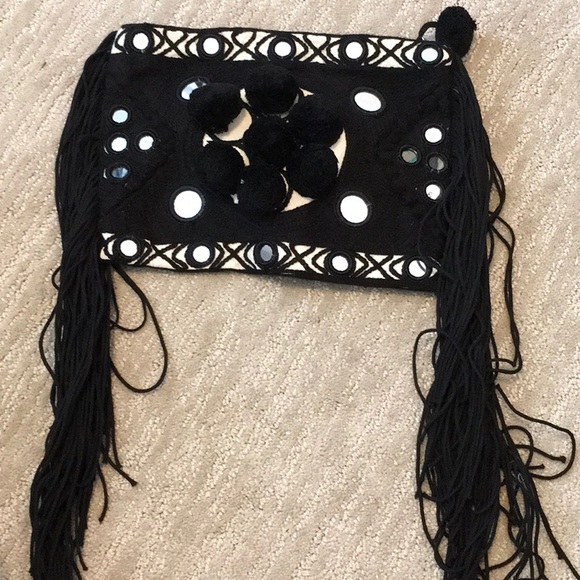 Misa Paraga Clutch - Picture 2 of 6